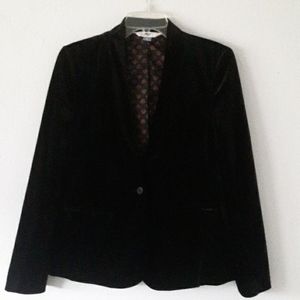 Old Navy black velvet blazer size small petite